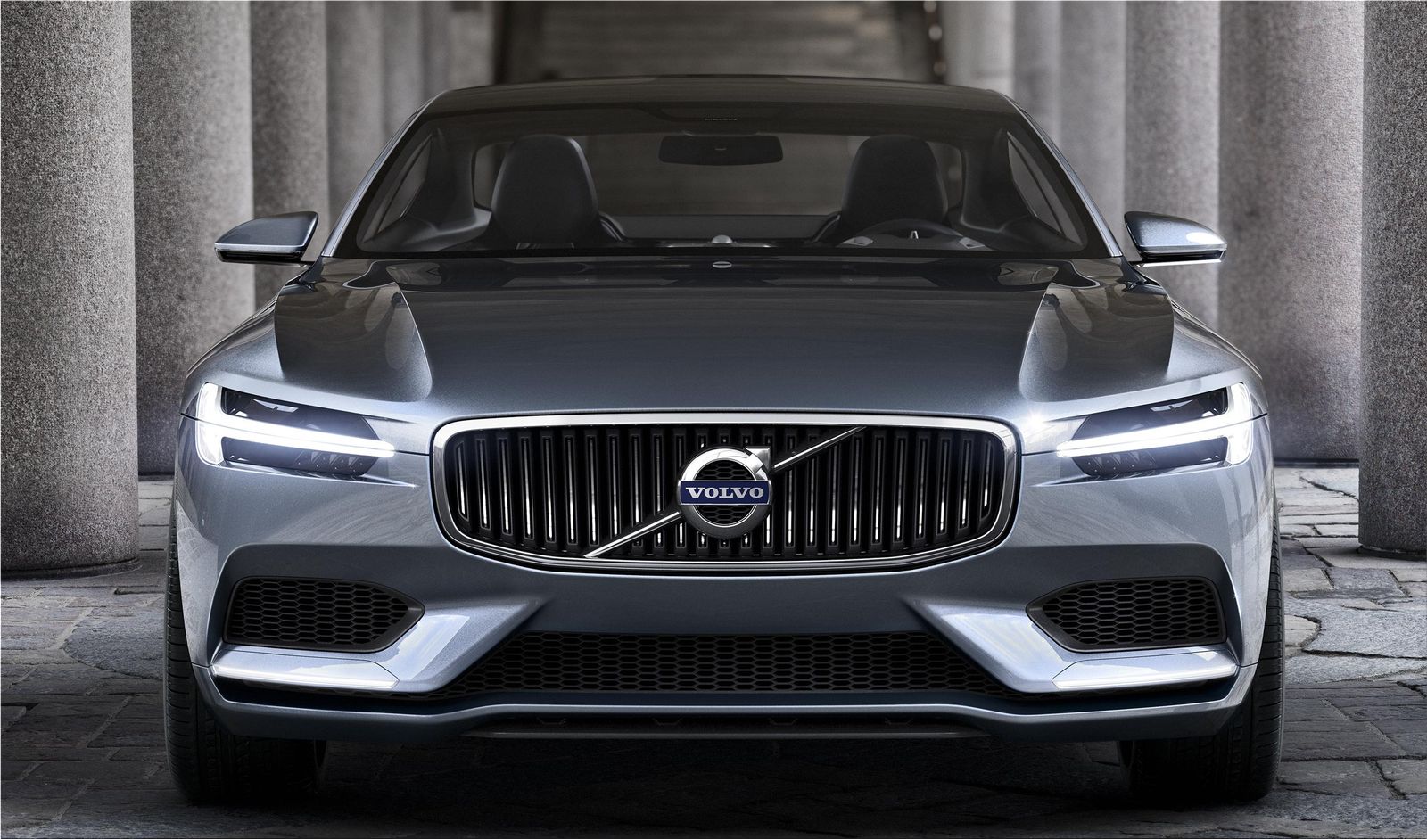 180km/h speed limit on all Volvo cars from 2020|Volvo