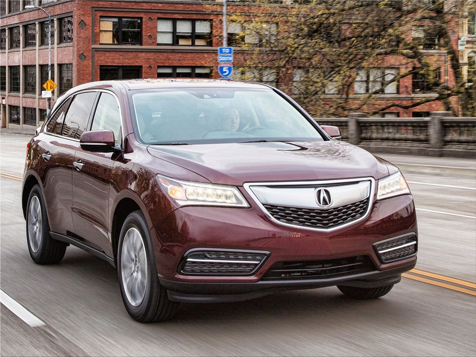2014 Acura MDX sevenseat luxury SUVAcura