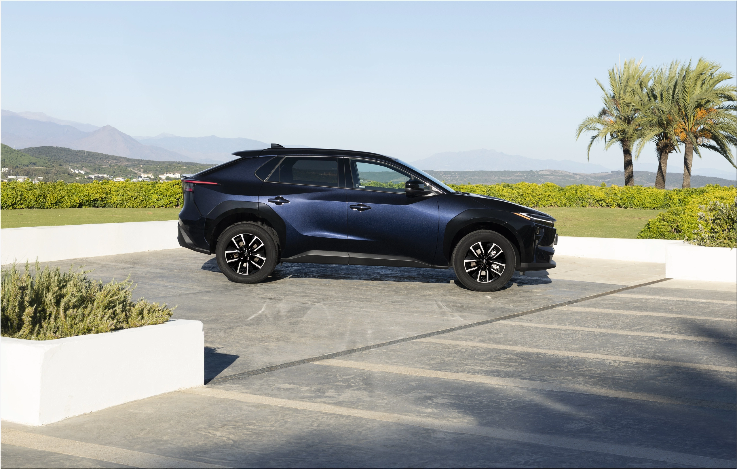 2026 Toyota BZ4X A Sharper Electric SUV With Fewer Compromises Car 2026-toyota-bz4x-a-sharper-electric-suv-with-fewer-compromises-car