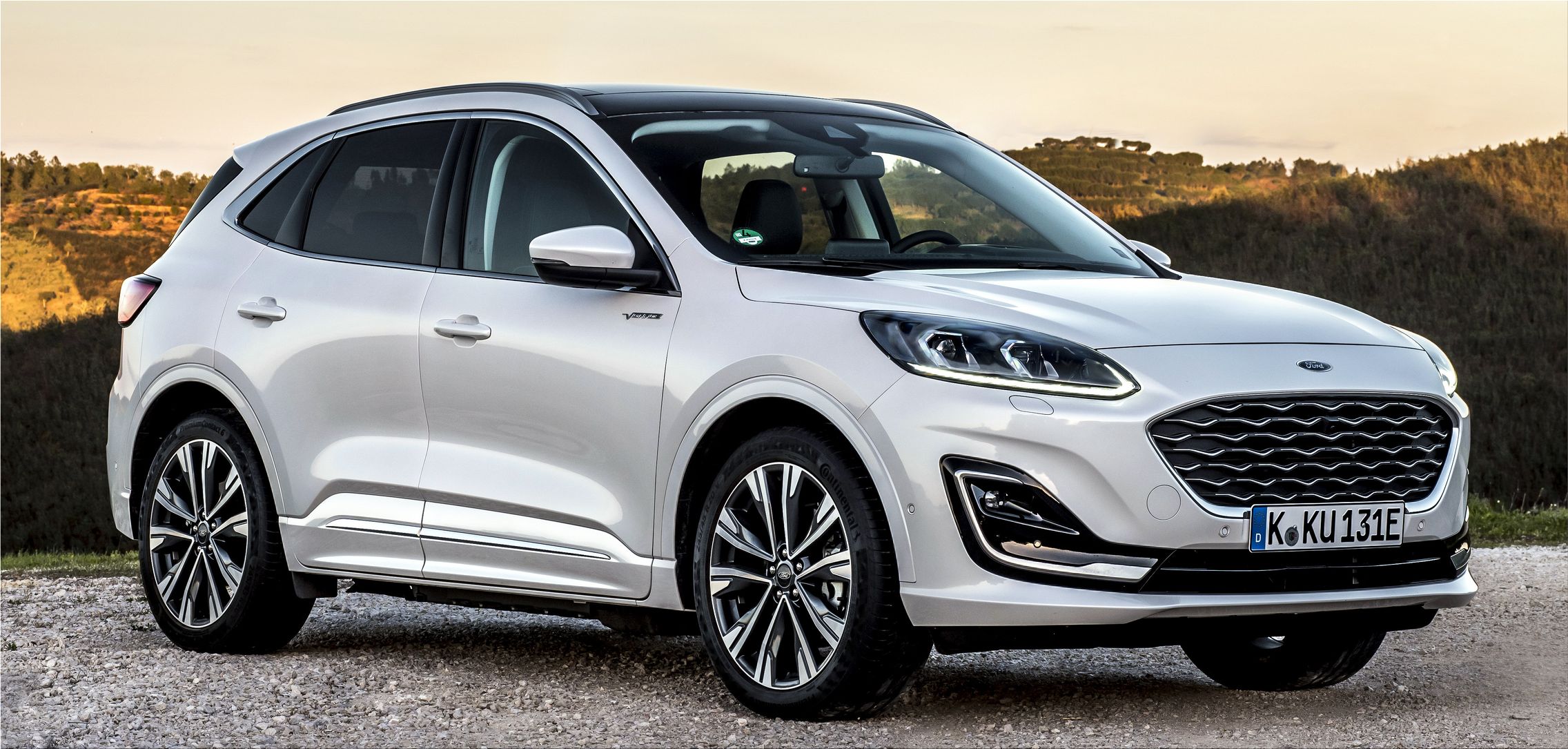 Ford Kuga Plug In Hybrid prices range and standard characteristics Car Division