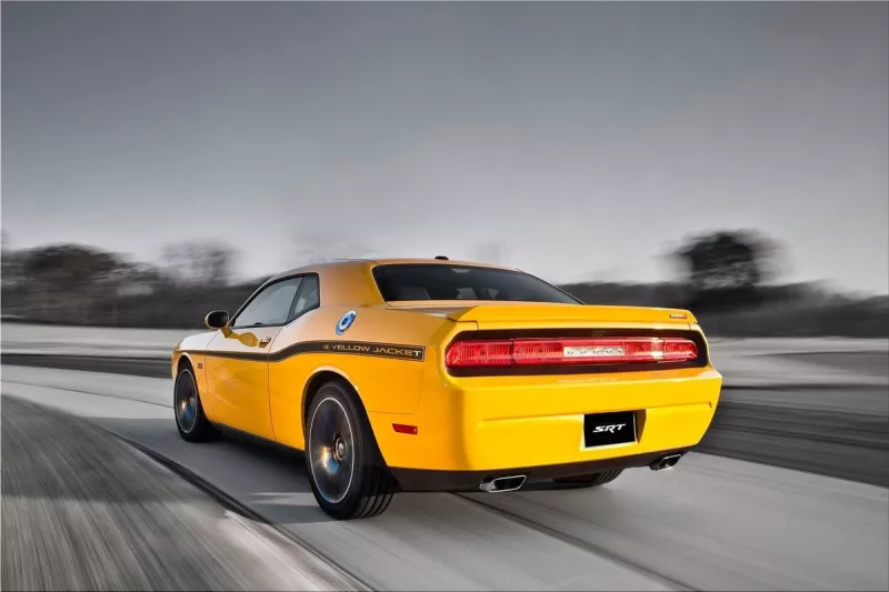 Dodge Challenger SRT8 392 Yellow Jacket