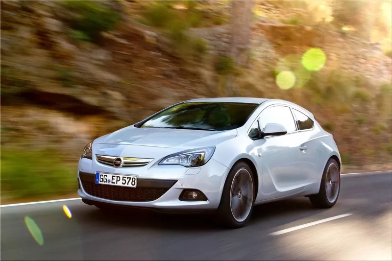 Opel Astra GTC