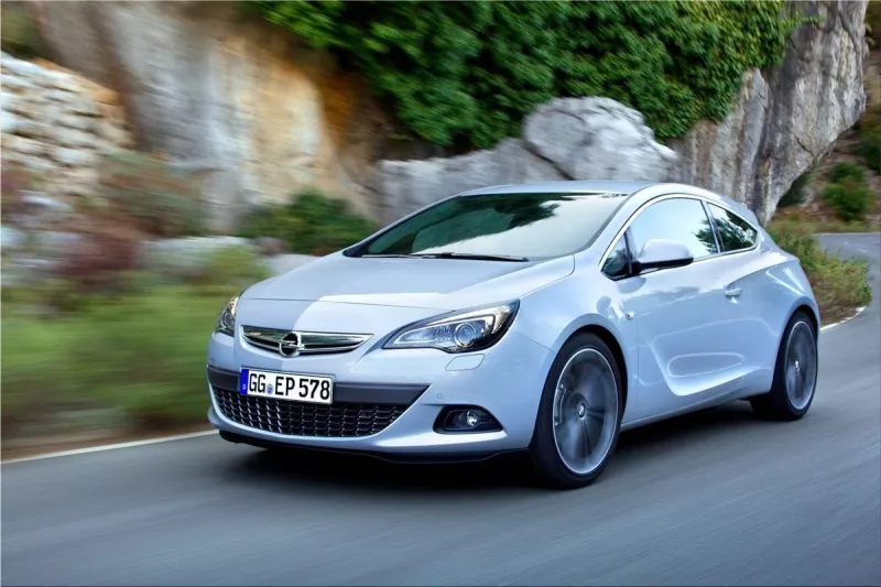 Opel Astra GTC