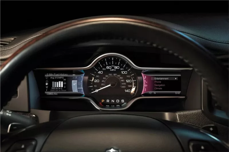 2013 Lincoln MKS interior