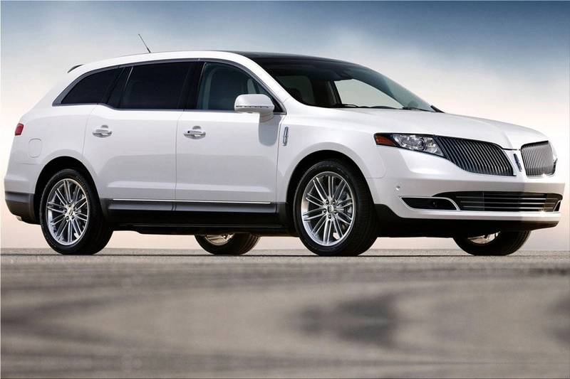 2013 Lincoln MKT