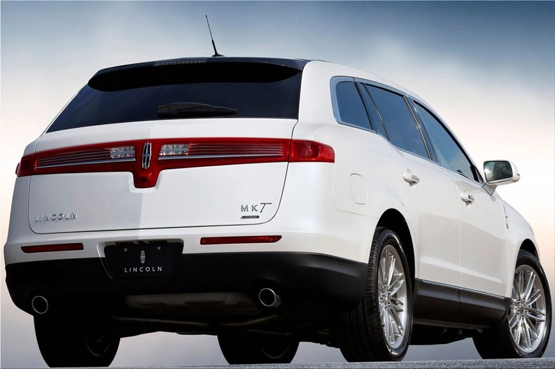 2013 Lincoln MKT