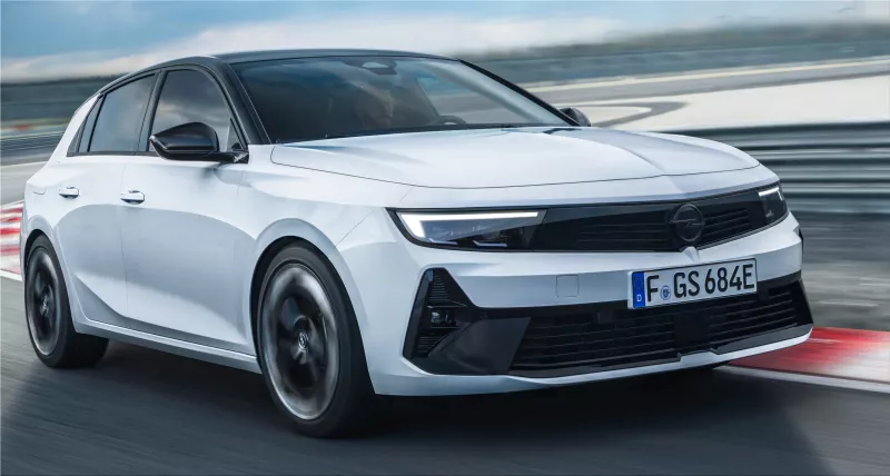 Opel Astra GSe