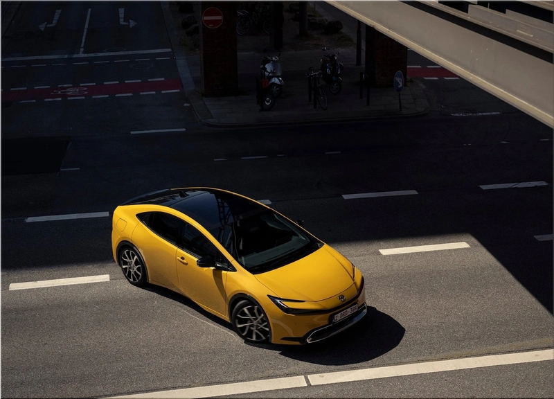 2023 Toyota Prius Plug-in Hybrid