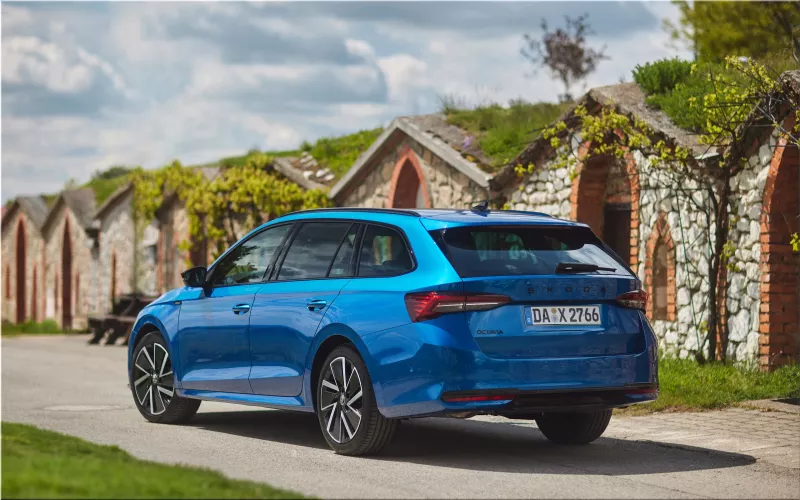 Skoda OCTAVIA COMBI