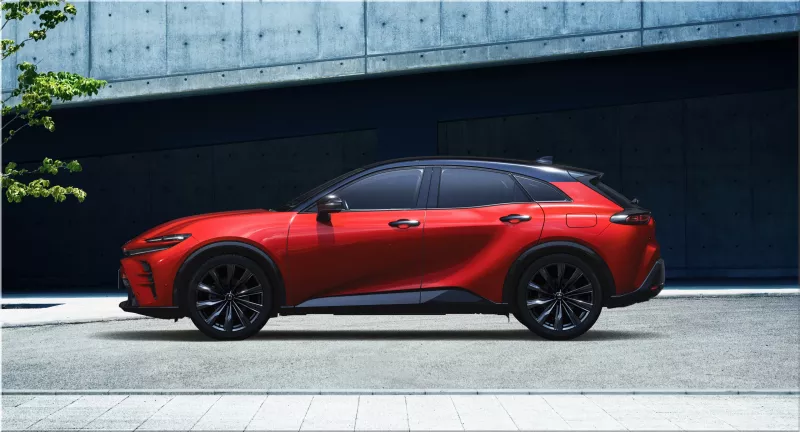 2024 Toyota Crown Sport Hybrid