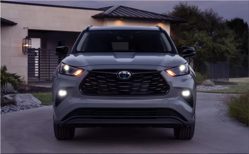 Toyota Highlander Hybrid Nightshade