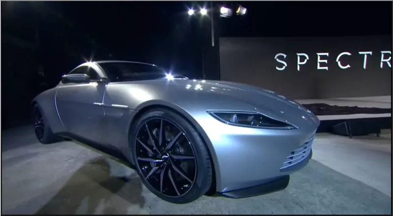 Aston Martin DB10