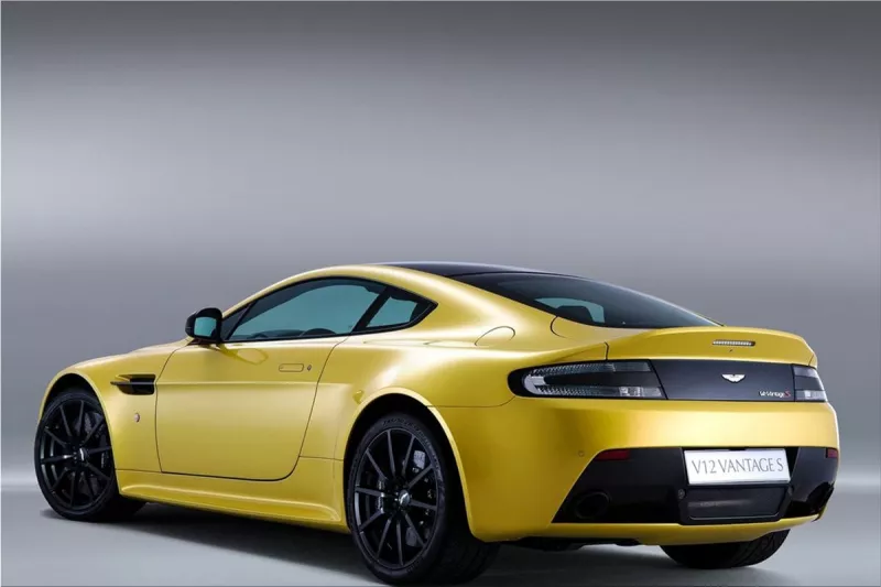 Aston Martin V12 Vantage S