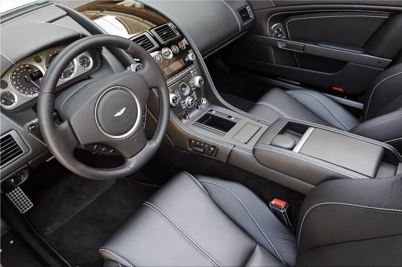 Aston Martin V8 Vantage Roadster