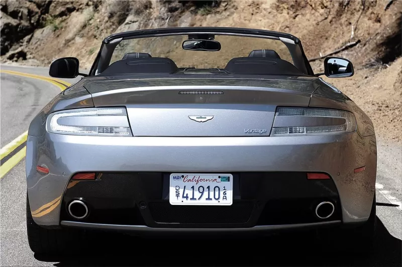 Aston Martin V8 Vantage Roadster