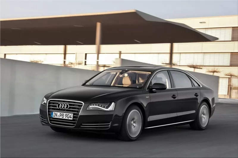 Audi A8 L Hybrid