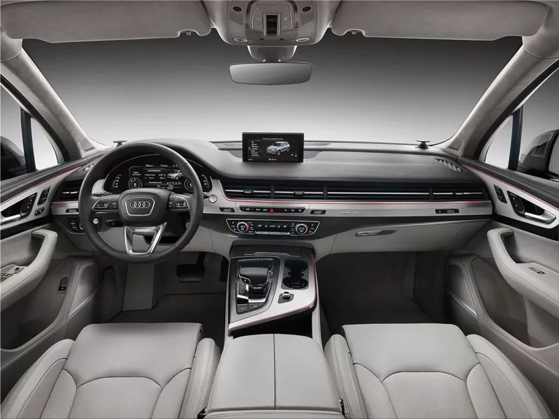 Audi Q7 interior