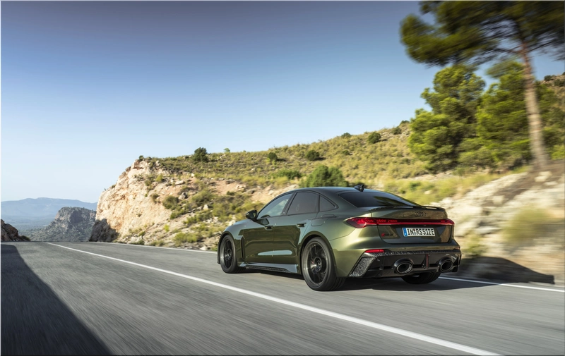 Audi RS 5 Sedan 2027
