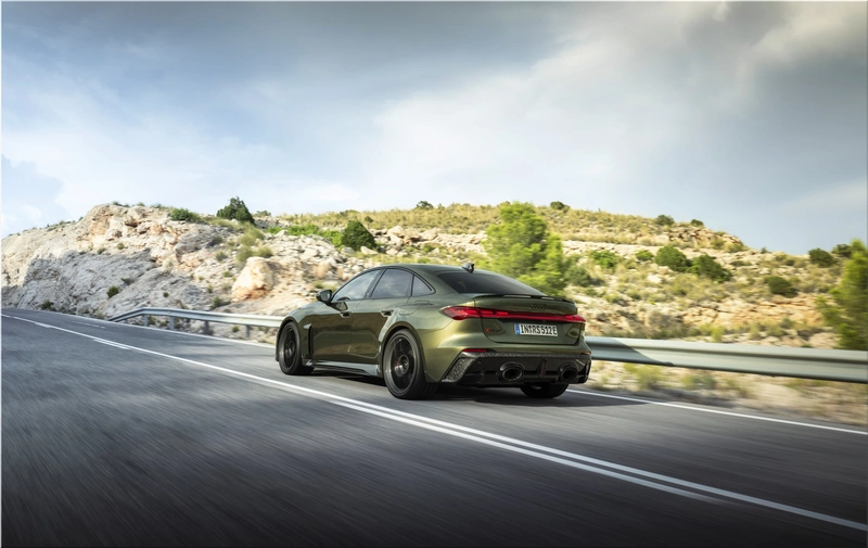 Audi RS 5 Sedan 2027