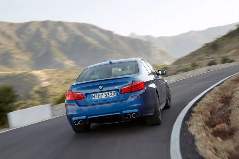 2012 BMW M5