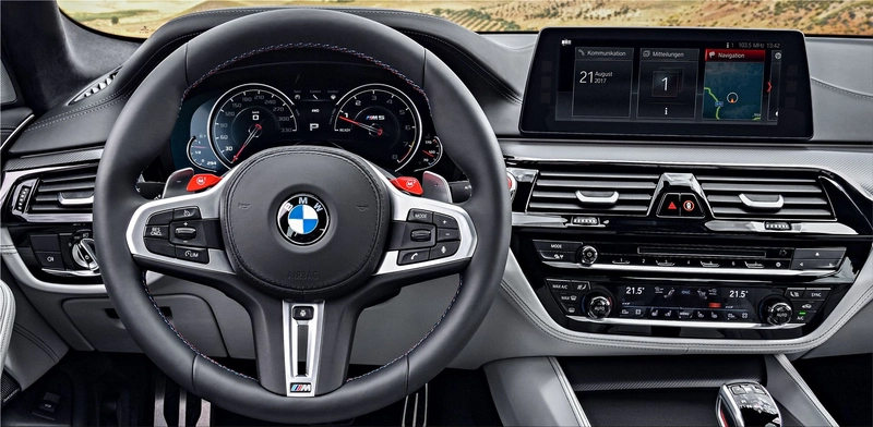 BMW M5 F90