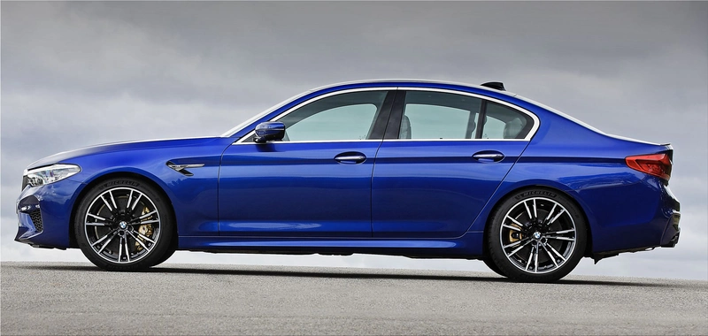 BMW M5 F90
