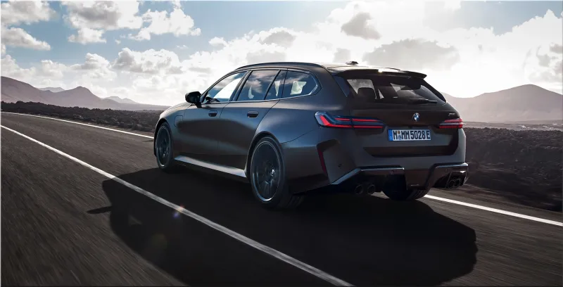 2025 BMW M5 Touring