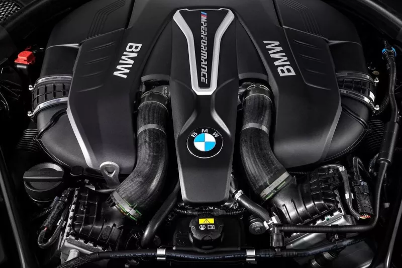 BMW M550i xDrive