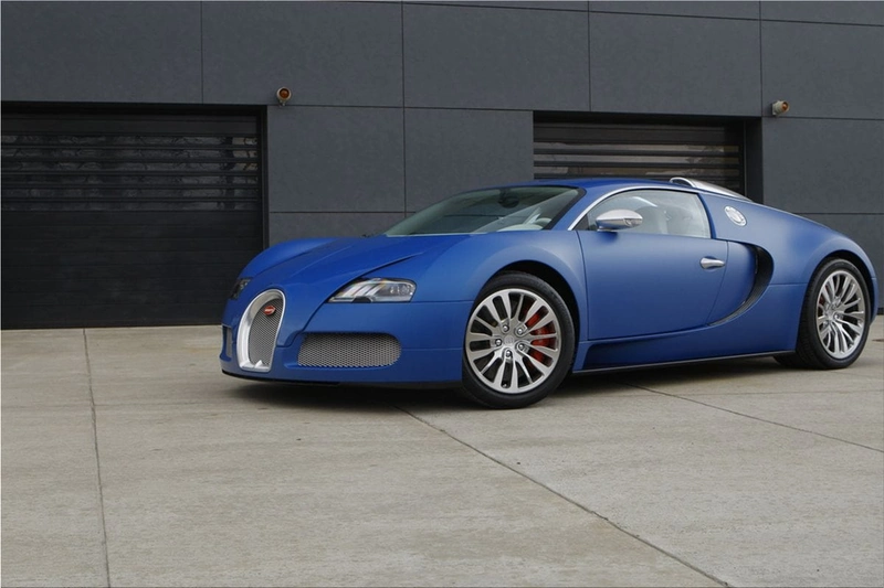 Bugatti Veyron Bleu Centenaire