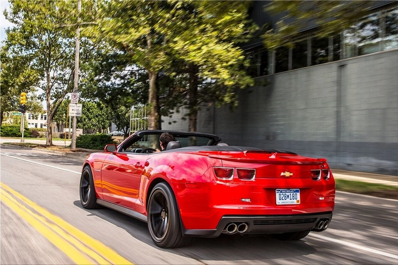 Chevrolet Camaro ZL1 Convertible rear
