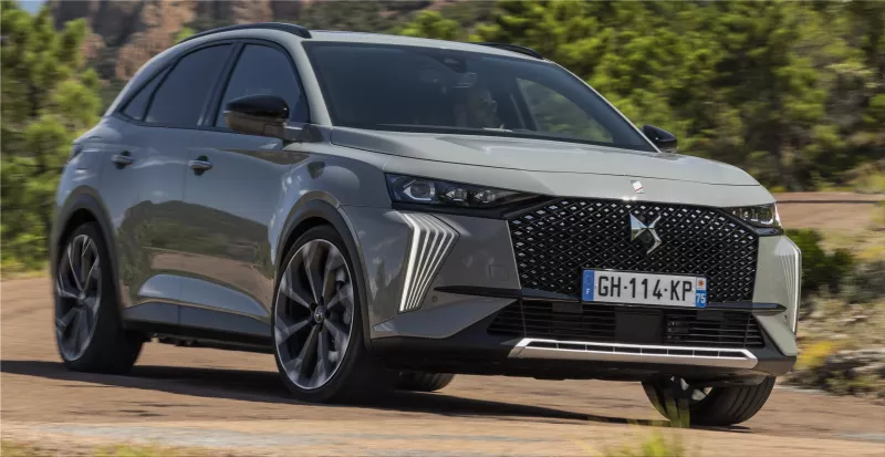DS 7 E-TENSE 4x4 360