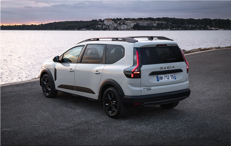 2026 Dacia Jogger Hybrid