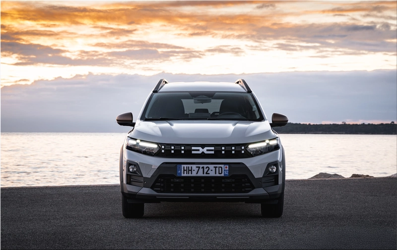 2026 Dacia Jogger Hybrid