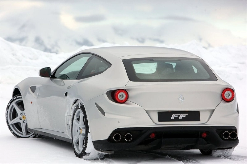 Ferrari FF Silver