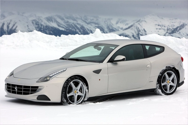 2012 Ferrari FF Silver