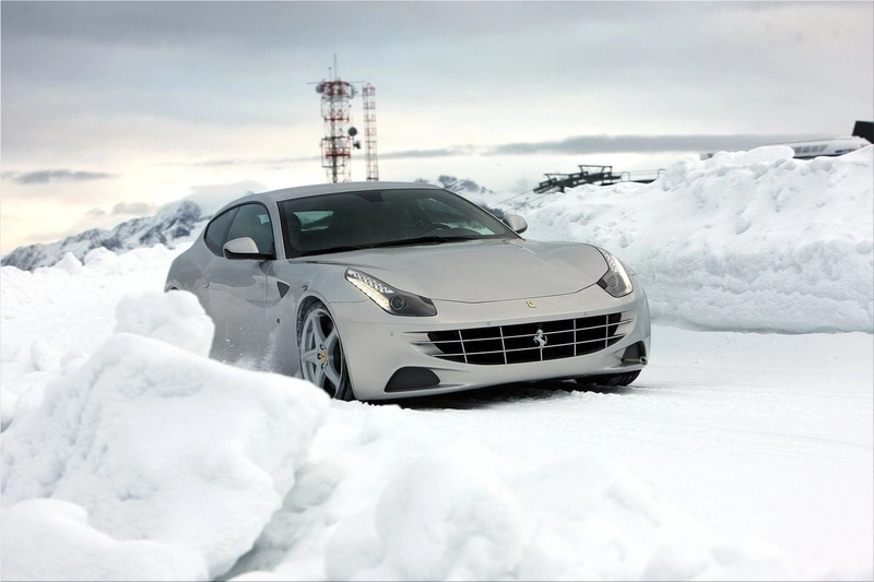 2012 Ferrari FF Silver