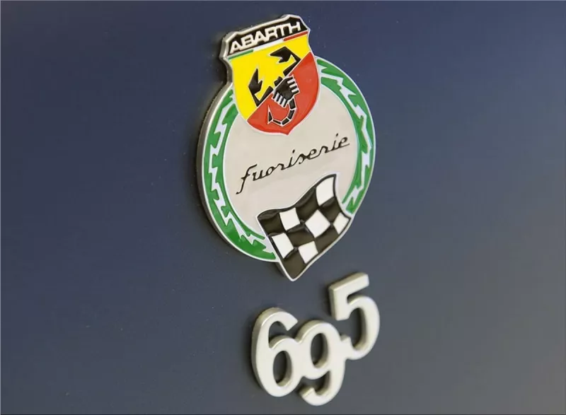Fiat 500 Abarth Fuori