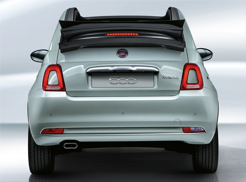 Fiat 500 Hybrid is the first mild hybrid small city car