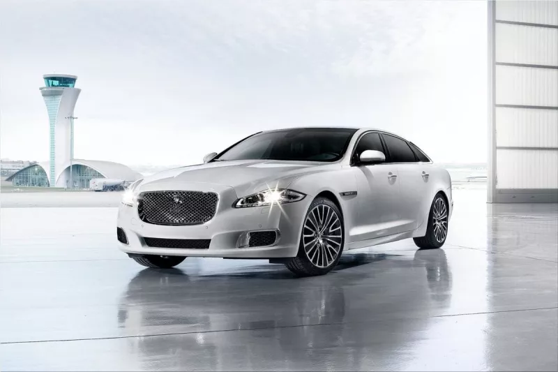 Jaguar XJ Ultimate