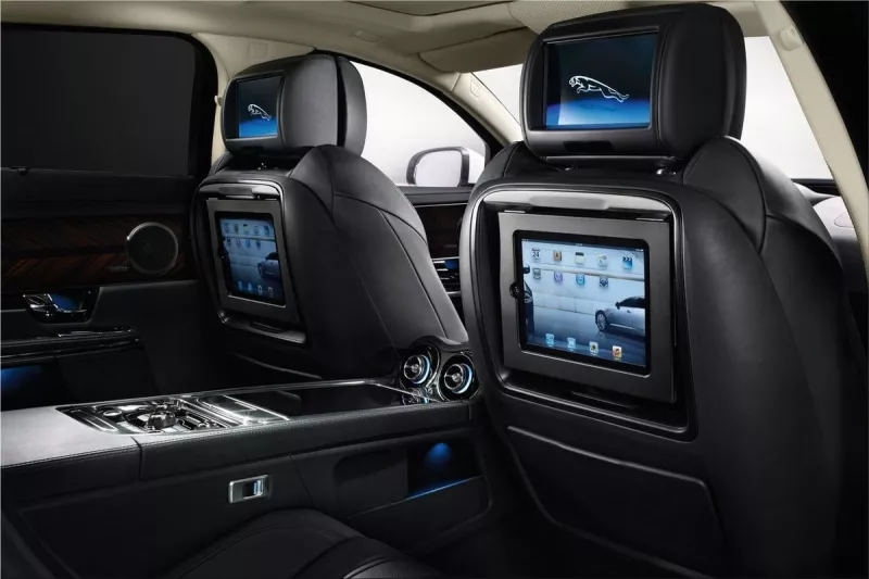 Jaguar XJ Ultimate