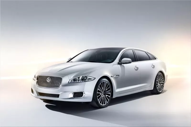 Jaguar XJ Ultimate