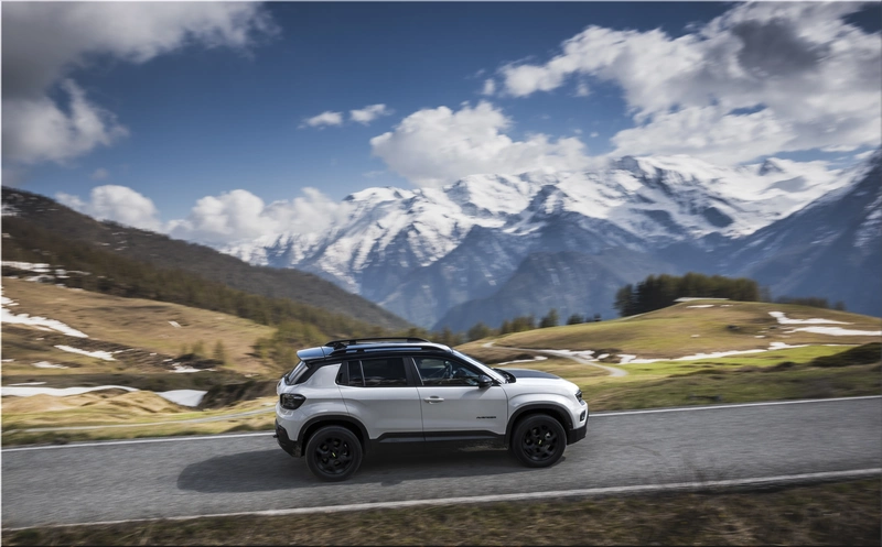 Jeep Avenger 4xe Hybrid SUV