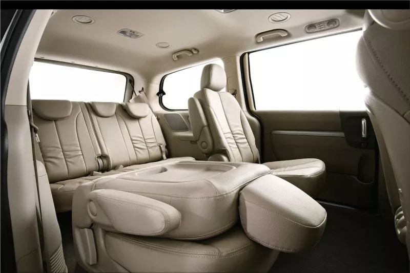 2012 Kia Grand VQ-R