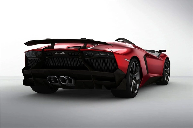 Lamborghini Aventador
