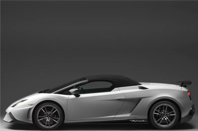 2011 Lamborghini Gallardo LP570-4 Spyder Performante