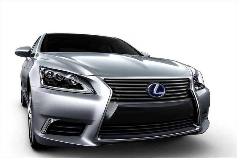 Lexus LS 600h L