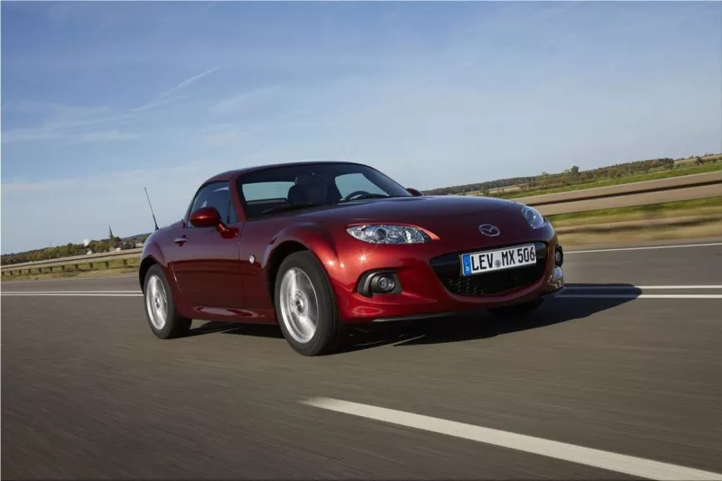 Mazda MX-5 Roadster Coupe