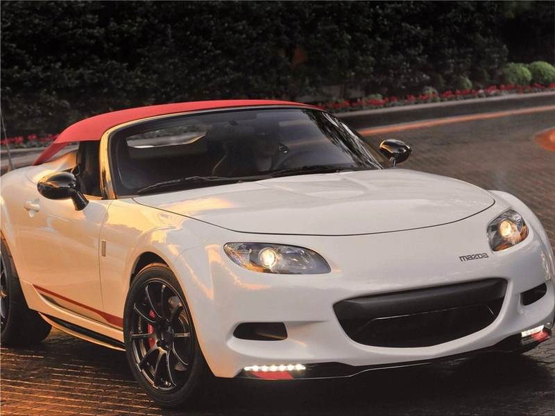 Mazda MX-5 Spyder