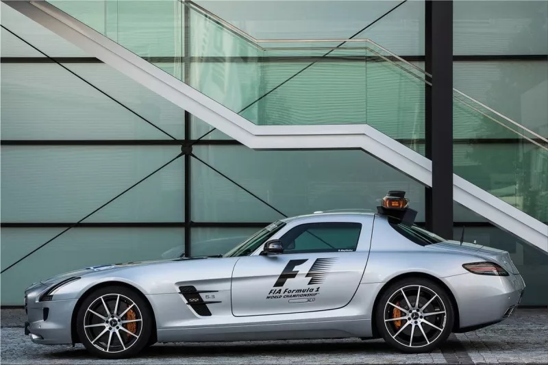 Mercedes SLS AMG GT F1 Safety Car