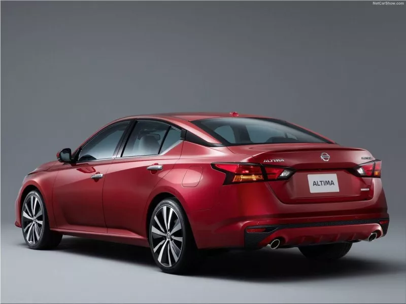 Nissan Altima sedan car
